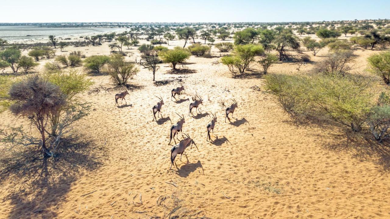 Bagatelle Kalahari Game Ranch Villa Hardap Exterior photo